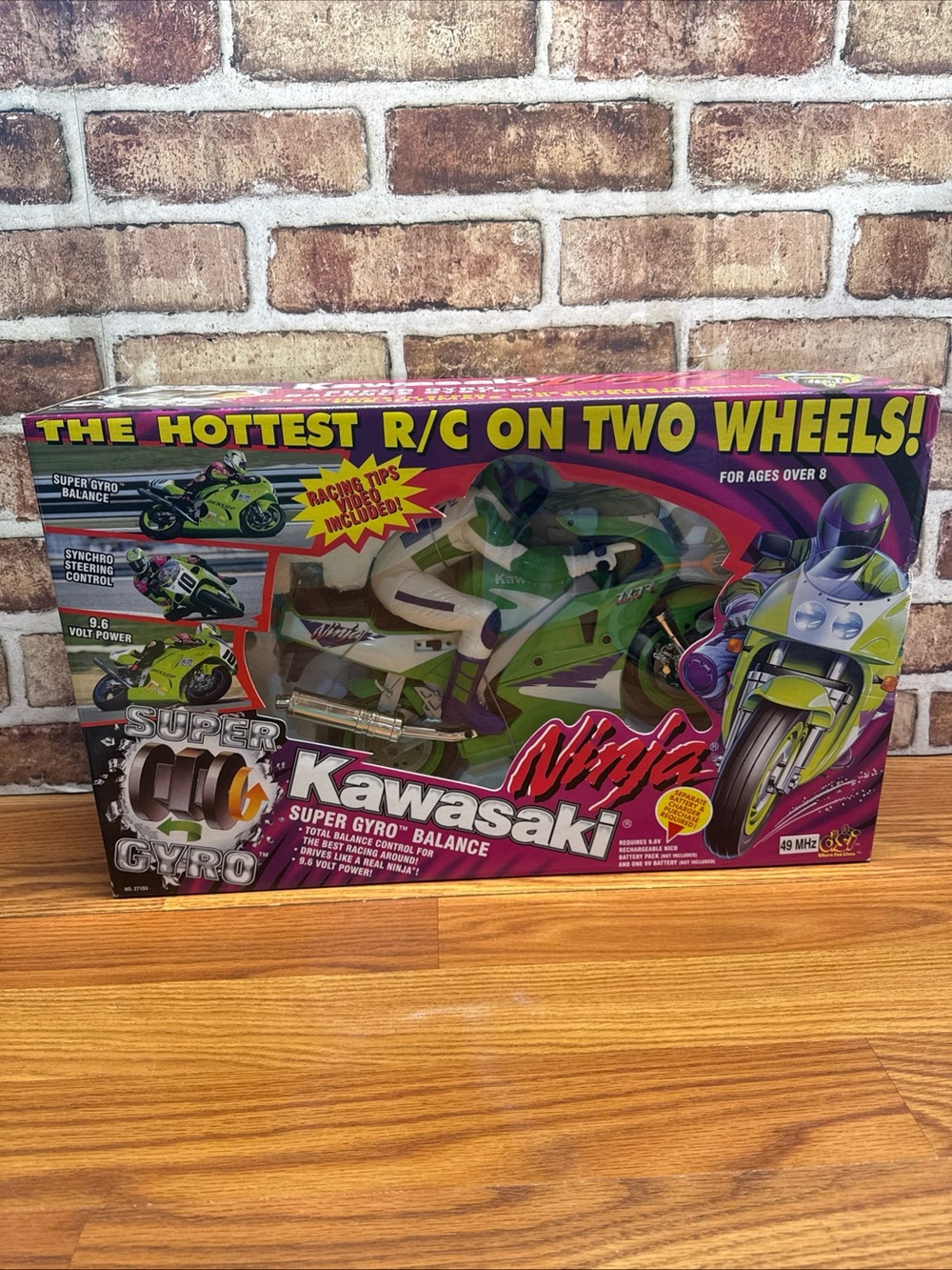 1996 KAWASAKI NINJA DSI TOYS Super Gyro Balance with R/C Remote Control Unused